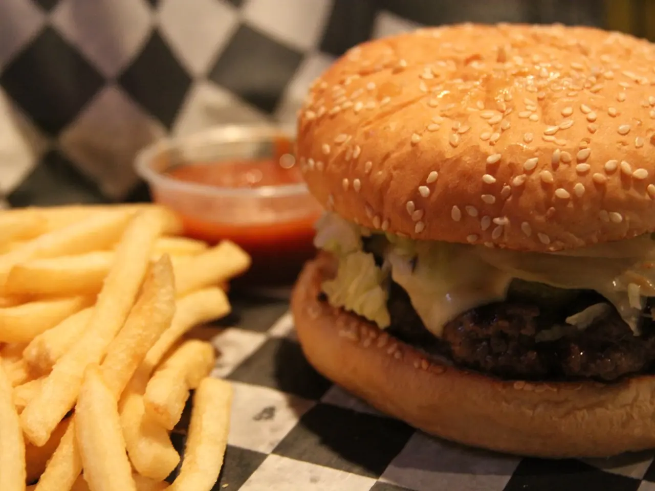 Asus teams up with KFC China to produce branded burgers; limited-edition keycaps included in $5.60...