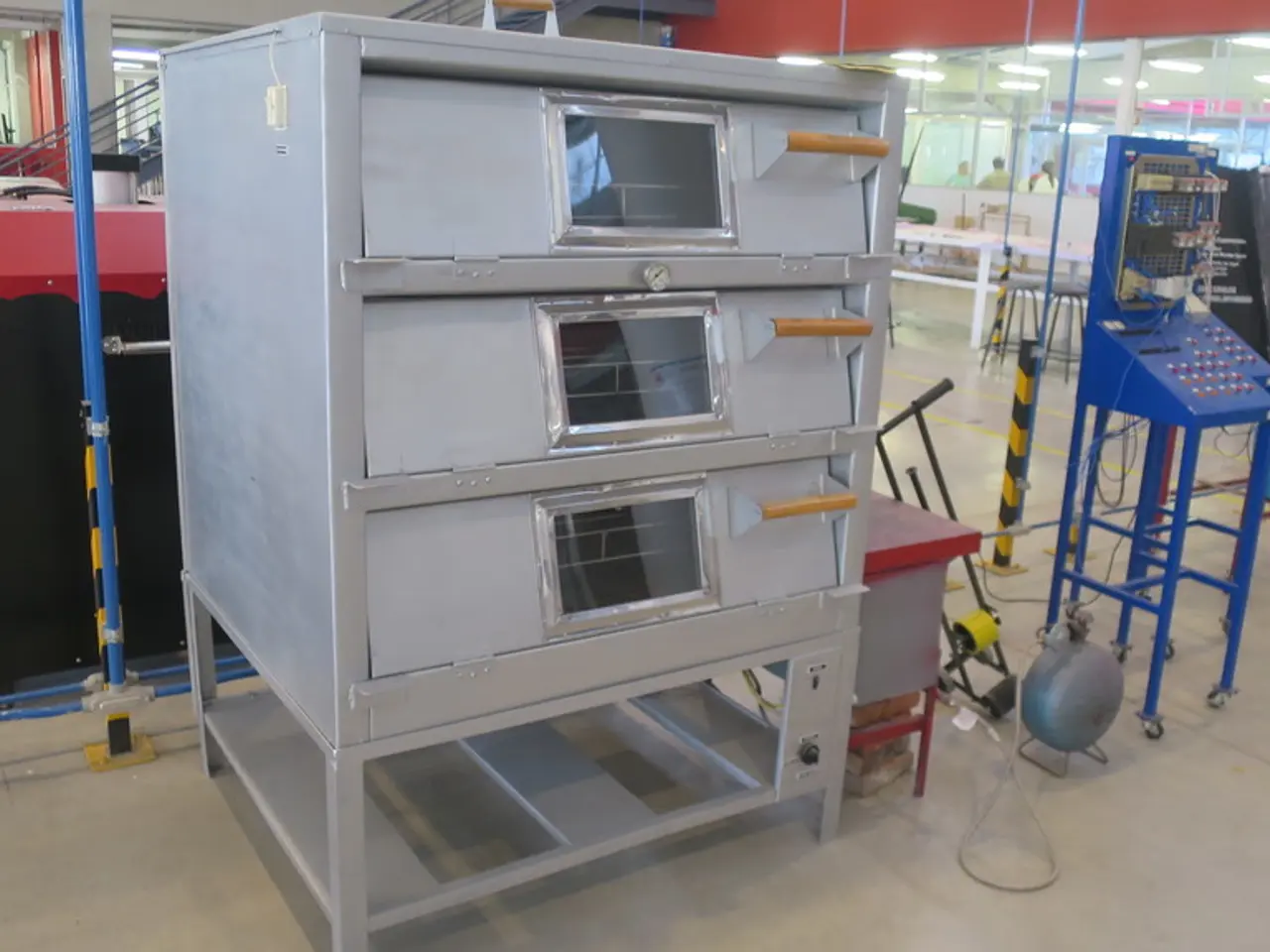 Custom-Made Pockels Cell: Patience Pays Off