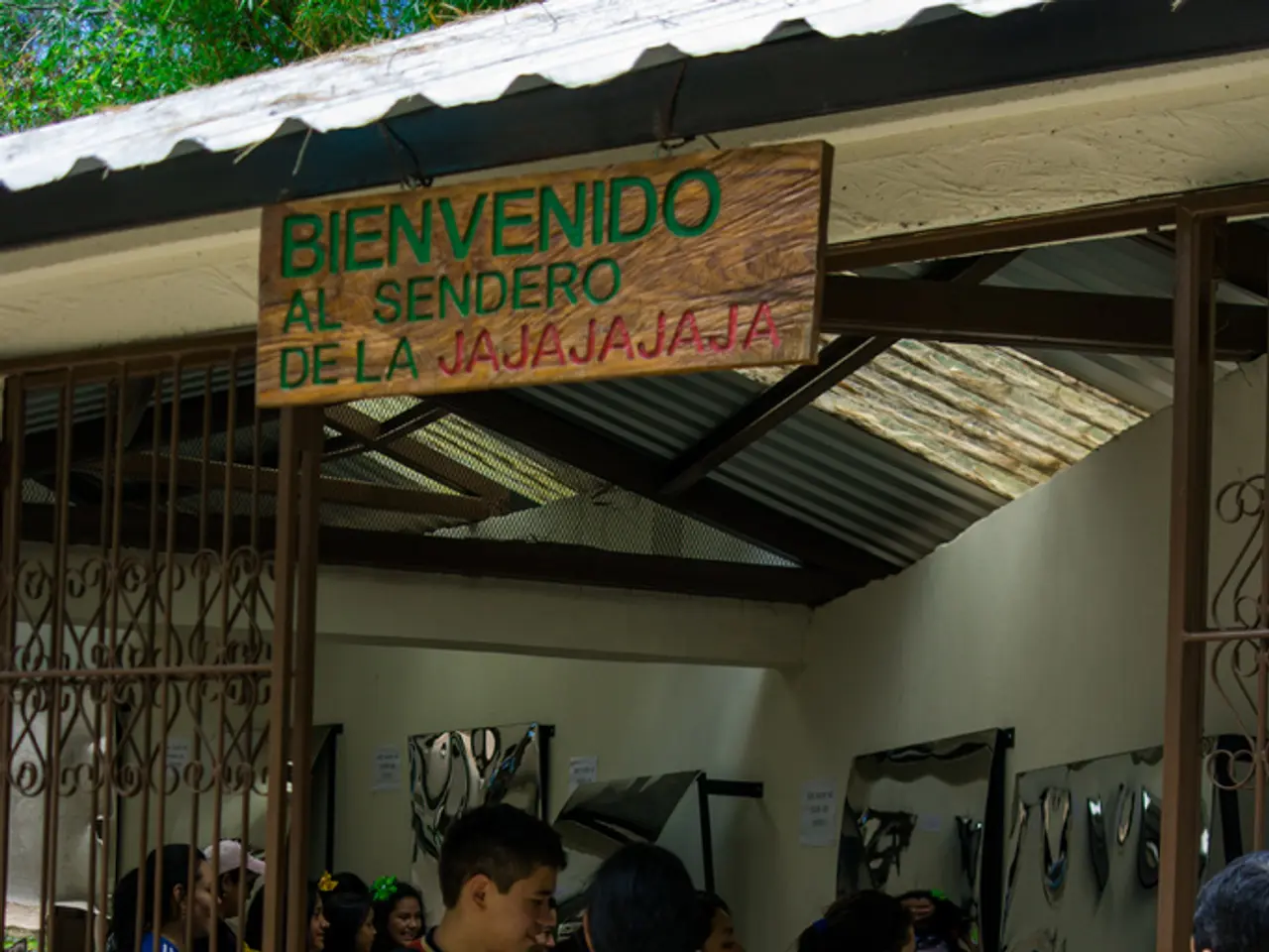 Lack ofProduct Details in Digital Marketplaces Frequently Criticized