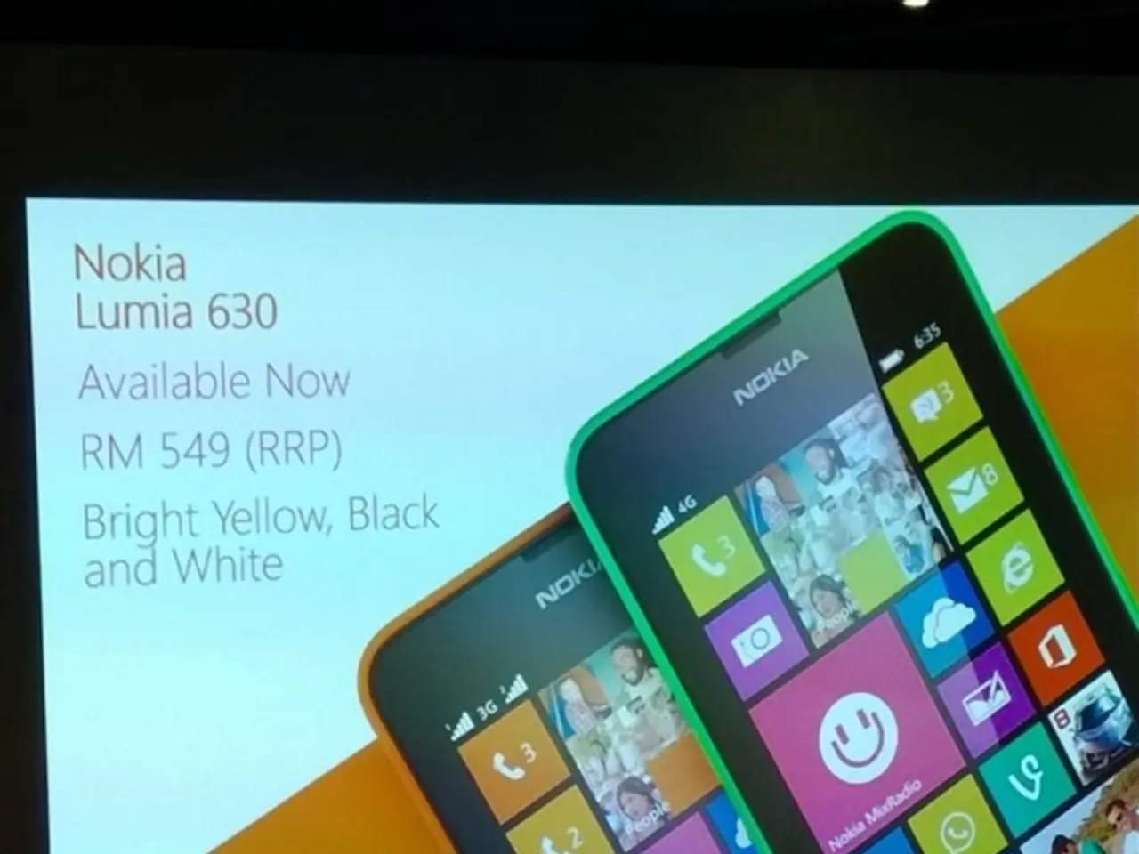 iPhone's Air and 17 Pro models exhibit an uncommon camera issue; Apple assures users a remedy is...