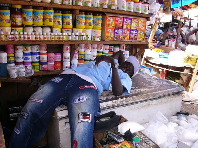 Managing Mobile Devices Across the Entire Device Lifecycle to Simplify Clinical Tasks