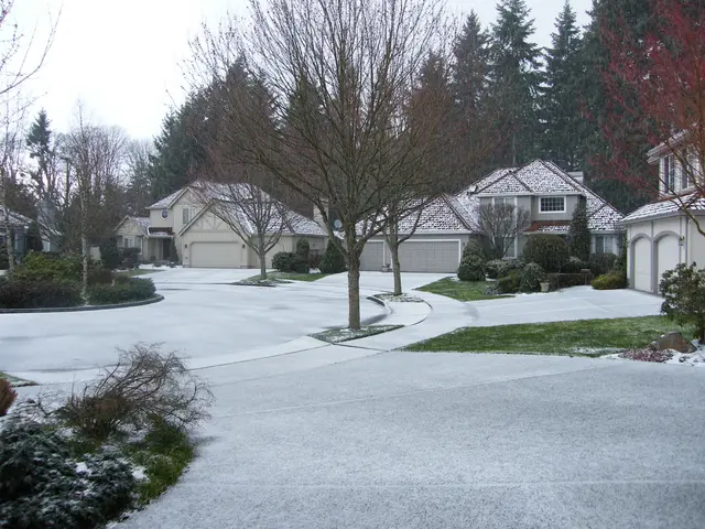 AI-driven urban planning shows improved results with the application of MARL algorithms.