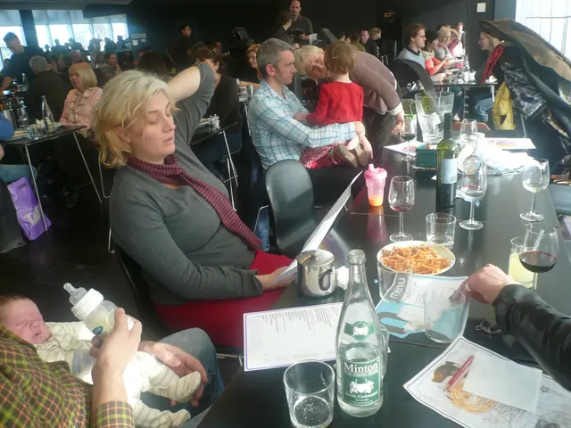 Explore Immersive Dining Experiences through Restaurant Virtual Reality