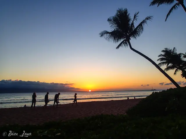 Experiencing Time Transformations in Graphic Form