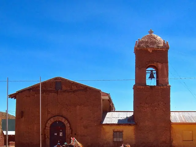 Open Source Showdown: Kimi K2 versus Llama 4 – Determining Model Superiority