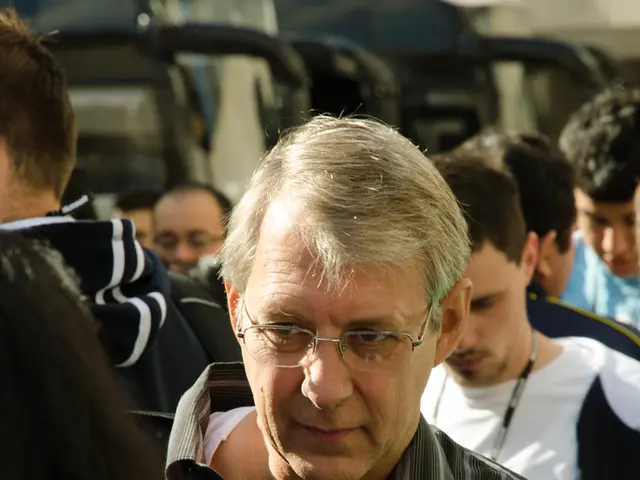 Microsoft Teams now offers immediate alerts for sensitive information changes in real-time