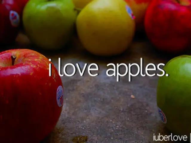 Apple's stock prices are experiencing a significant spike today