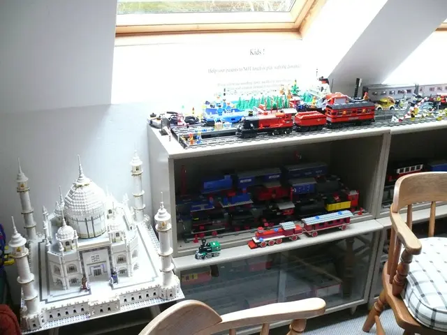 Moscow Exhibition "The Same Time"