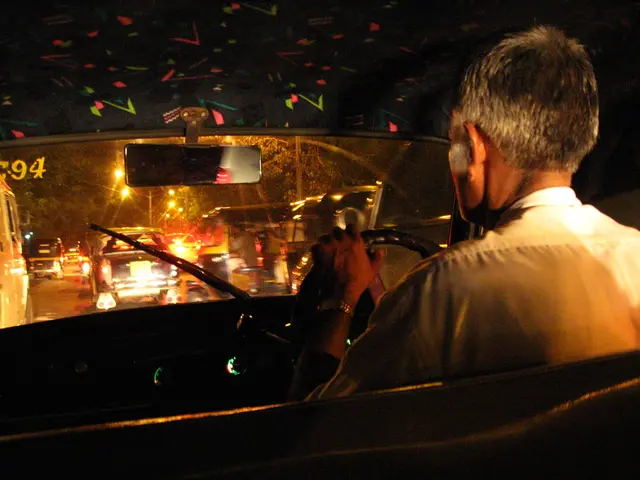 Individual expresses opinions about 'remarkable' Autonomous Driving in the latest Tesla Model Y...