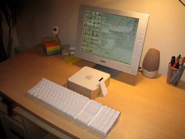 Affordable Tech Treasures: 18 Items Below $50, Praised by Innumerable Reviewers