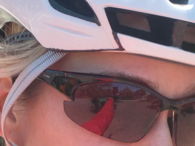 Discount of $300 on blazing-fast f/1.0 lens compatible with Canon RF mount