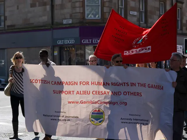 Efficient Digital Communication System at Large Scale Venue Employs Combined Digital Signage...