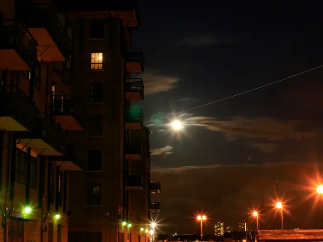 Immediate energy independence attainable through this power plant.