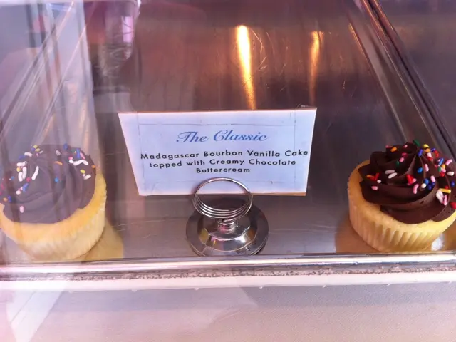 Litecoin's path: the unbreached digital currency in the stormy cryptocurrency realm